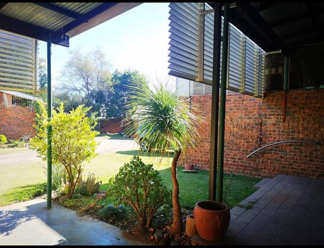 2 BEDROOM HOUSE FOR SALE IN MODIMOLLE